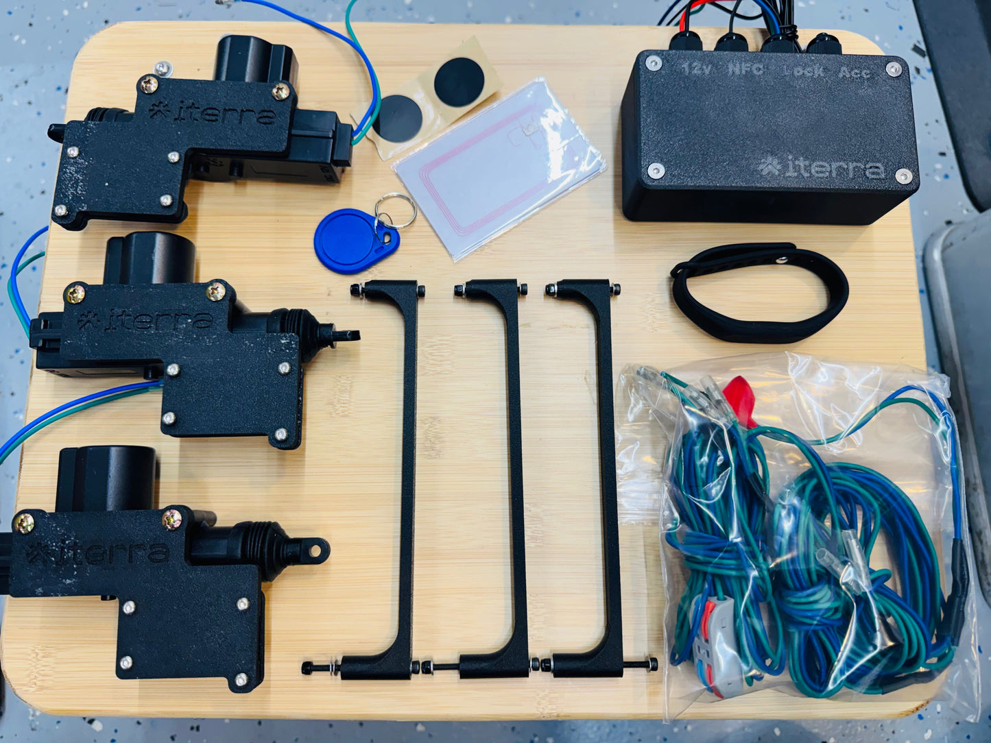X1 NFC Key Card Powered Locking System