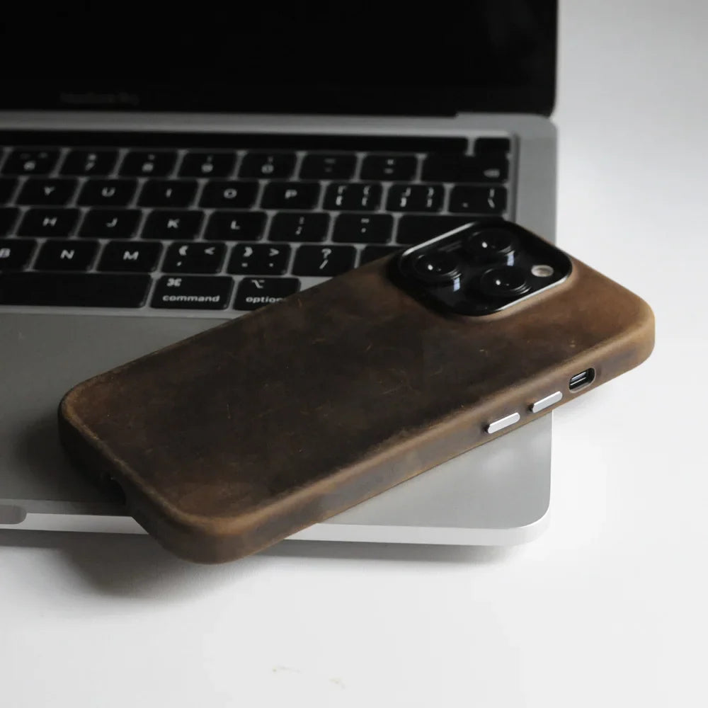 YMW Scratc Crazy Horse Genuine Leather Case for iPhone 16 15 Pro Max Plus 14 13 mini Magnetic PULL-UP Cowhide Phone Cover