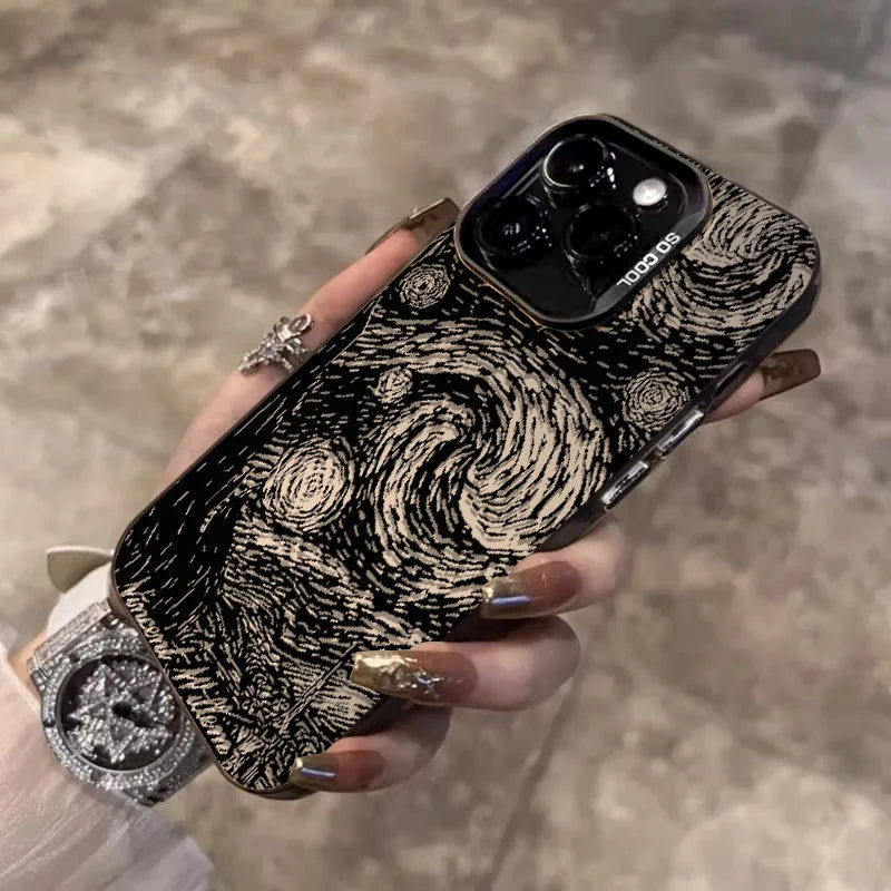 Cry of the Night Phone Cases For IPhone 15 Pro Max 11 12 13 14 Pro Max X XR XSMax 7/8 15 Plus Laser Plated Silicone Bumper Cover
