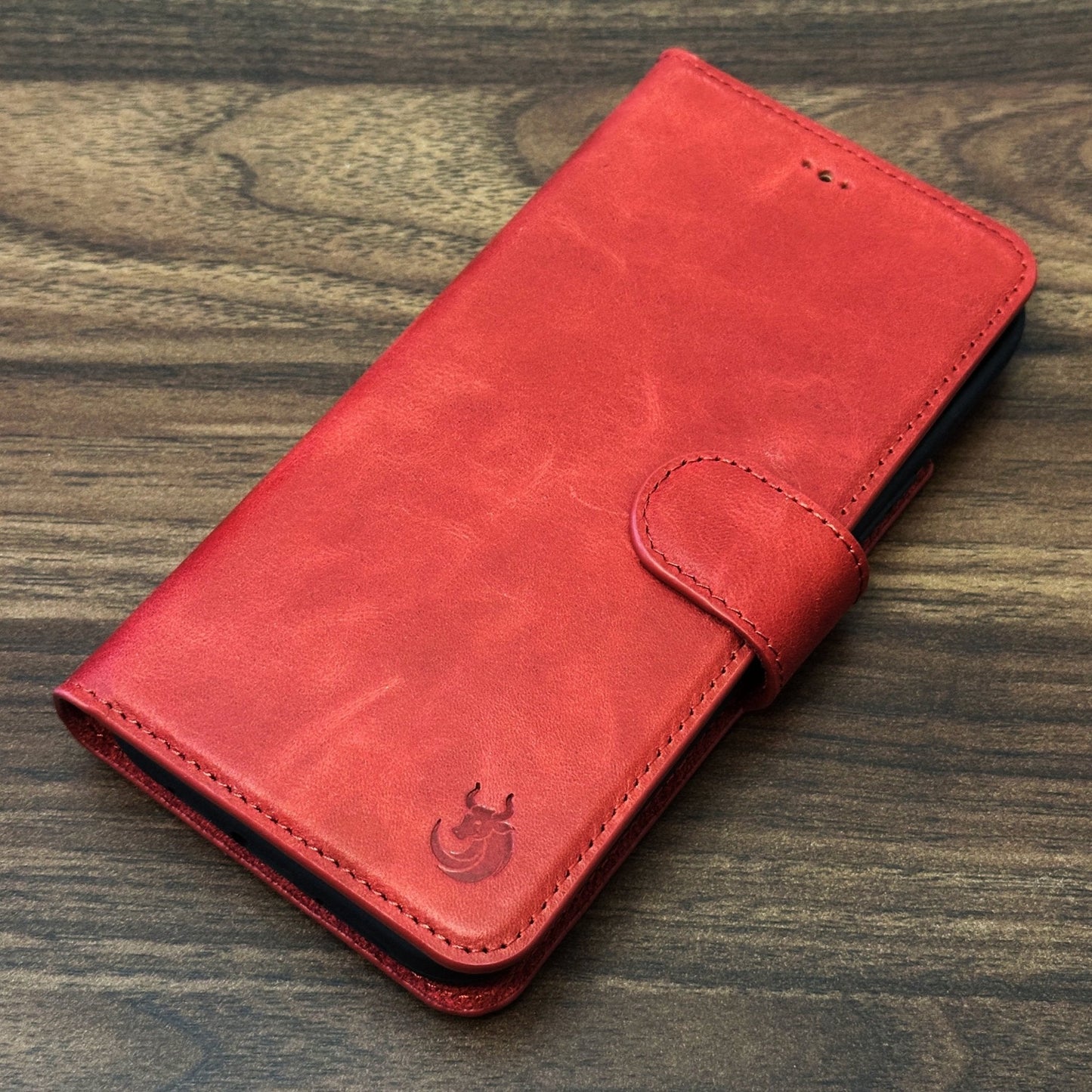 Vegas Premium Leather iPhone 15 Pro Max Wallet Case with MagSafe | Detachable RFID Blocking Luxury Wallet